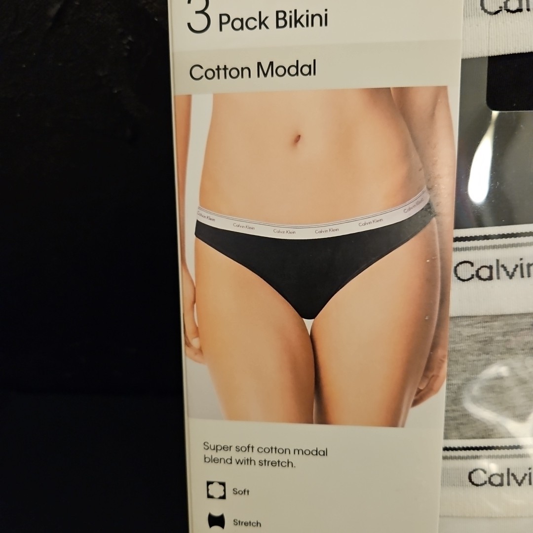 NEW Calvin Klein 3-Pack Women’s Large Stretch Bikini Panties Black, Gray, White