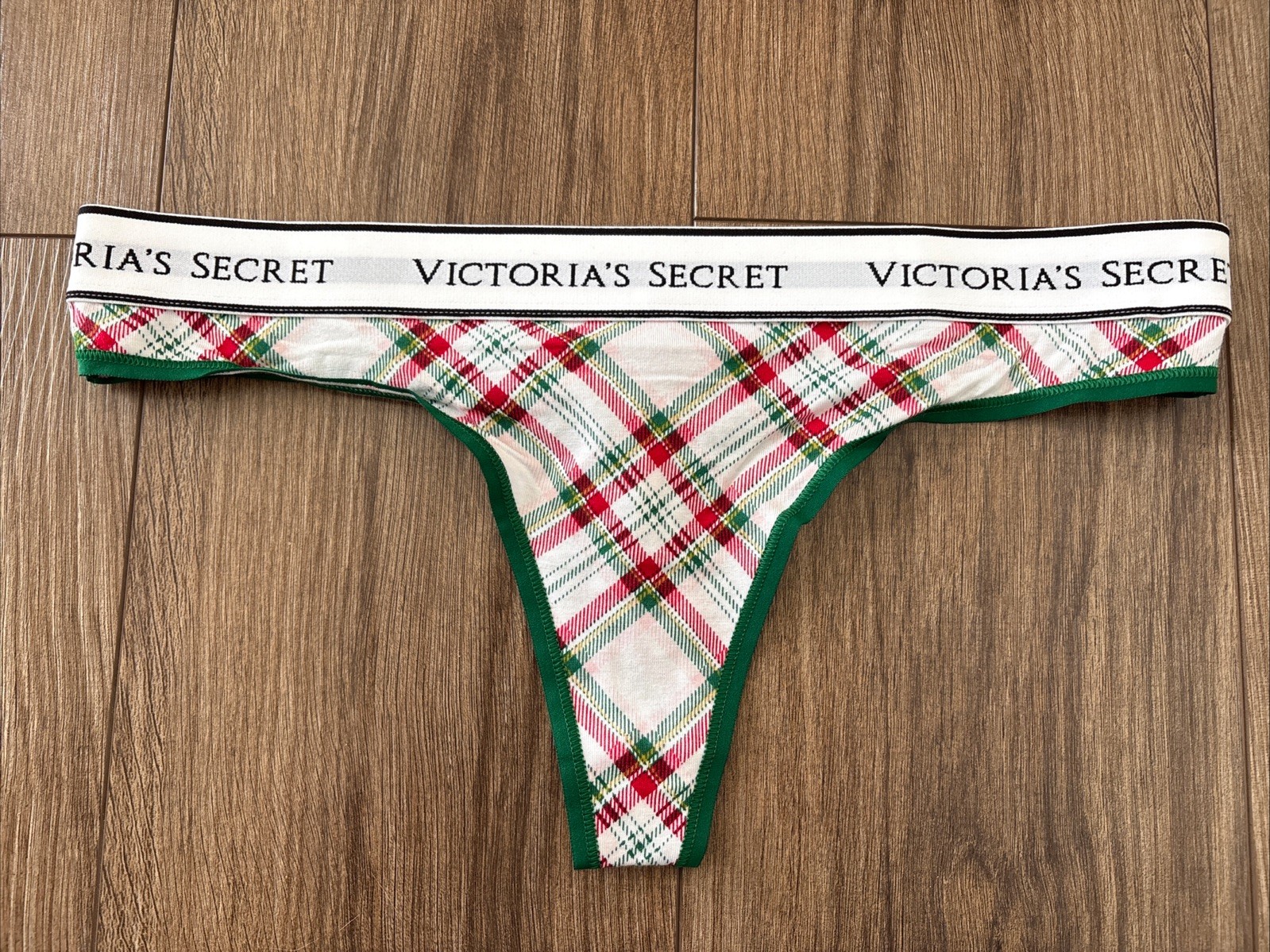 Victoria’s Secret Panties Thong Panty White Red Green Plaid Logo Waist Medium M