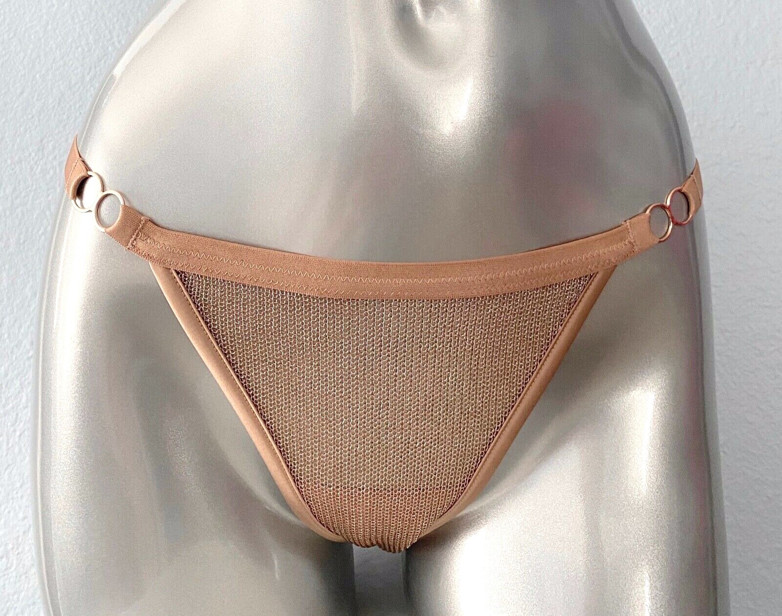 Victoria’s Secret Luxe Lingerie O Ring Shine Rose Gold Chain Brazilian Panty L