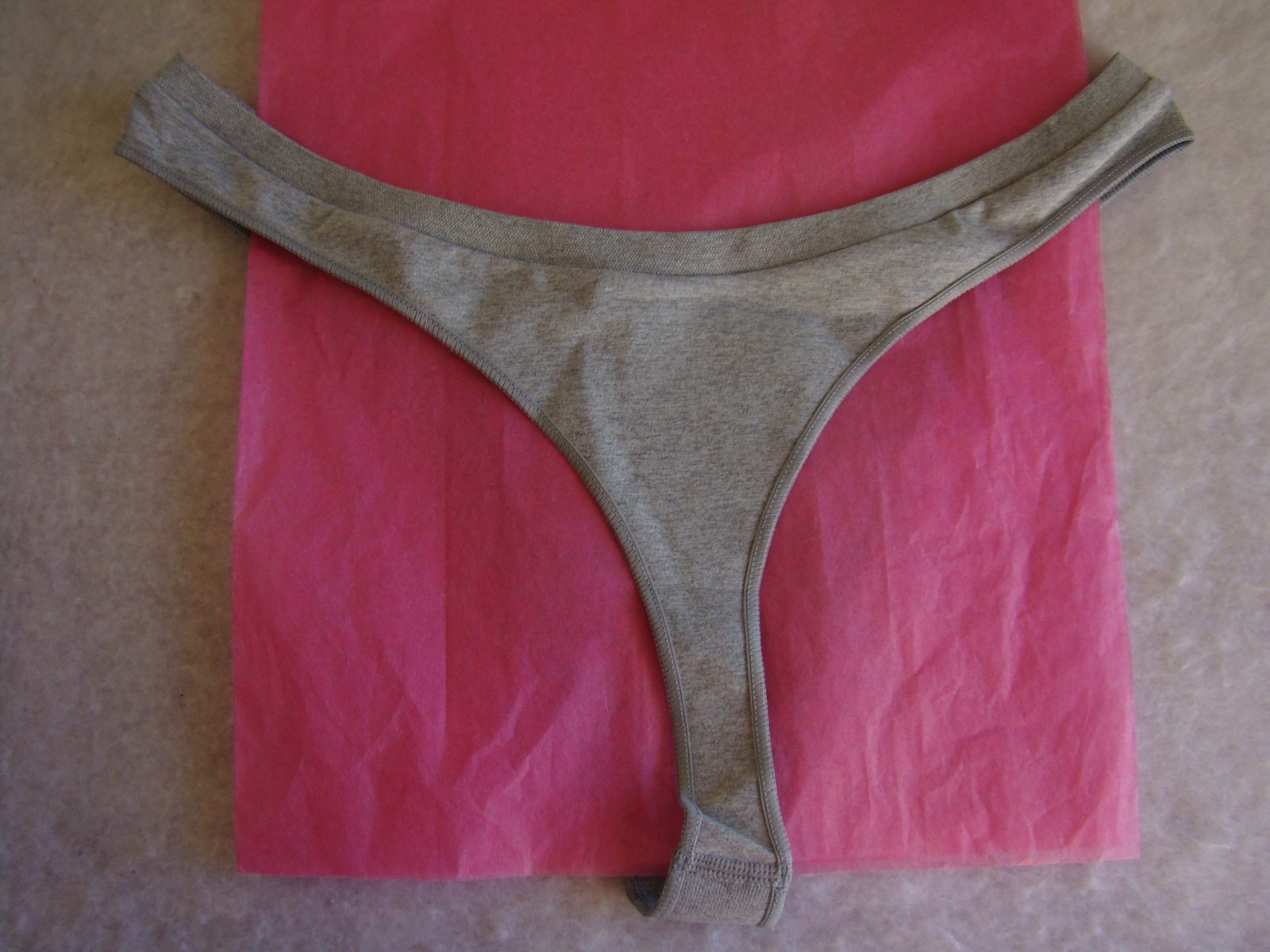 New Victoria’s Secret PINK Logo Light Gray Polyester Elastane Thong String Panty