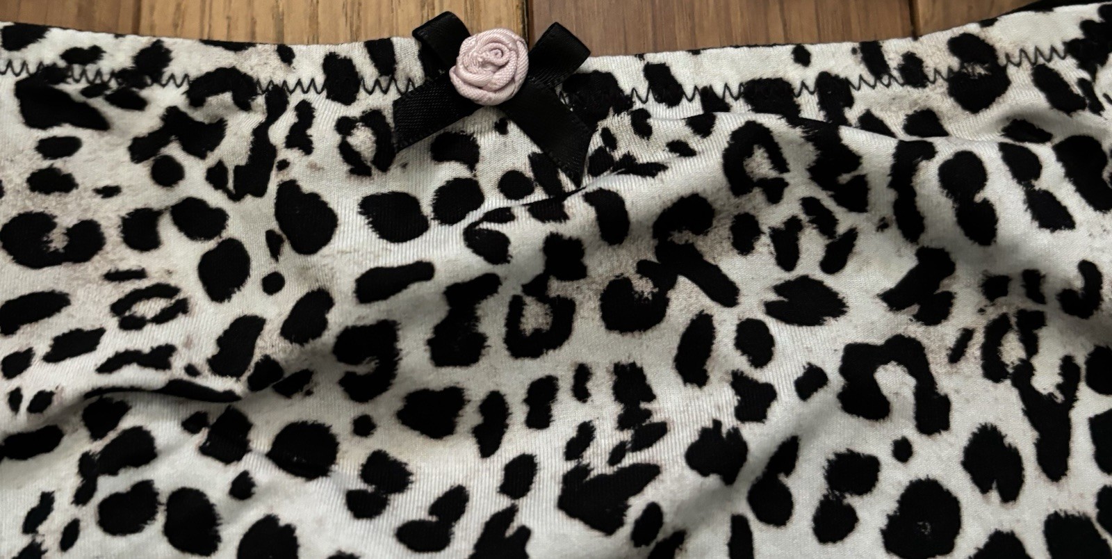 Plus Size 26/28 Lane Bryant Cacique Black Scalloped Lace Cheeky Panty Leopard
