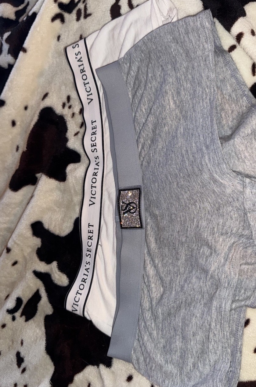 Victoria’s Secret Women’s Boyshort Panties 2-Pack Logo Waistband Gray/White S