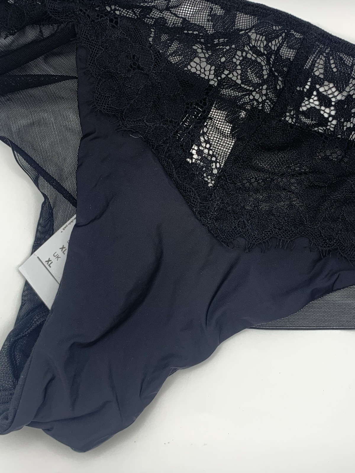 Intimissimi Ladie Knickers Mesh & Lace XL BNWT Freepost Black