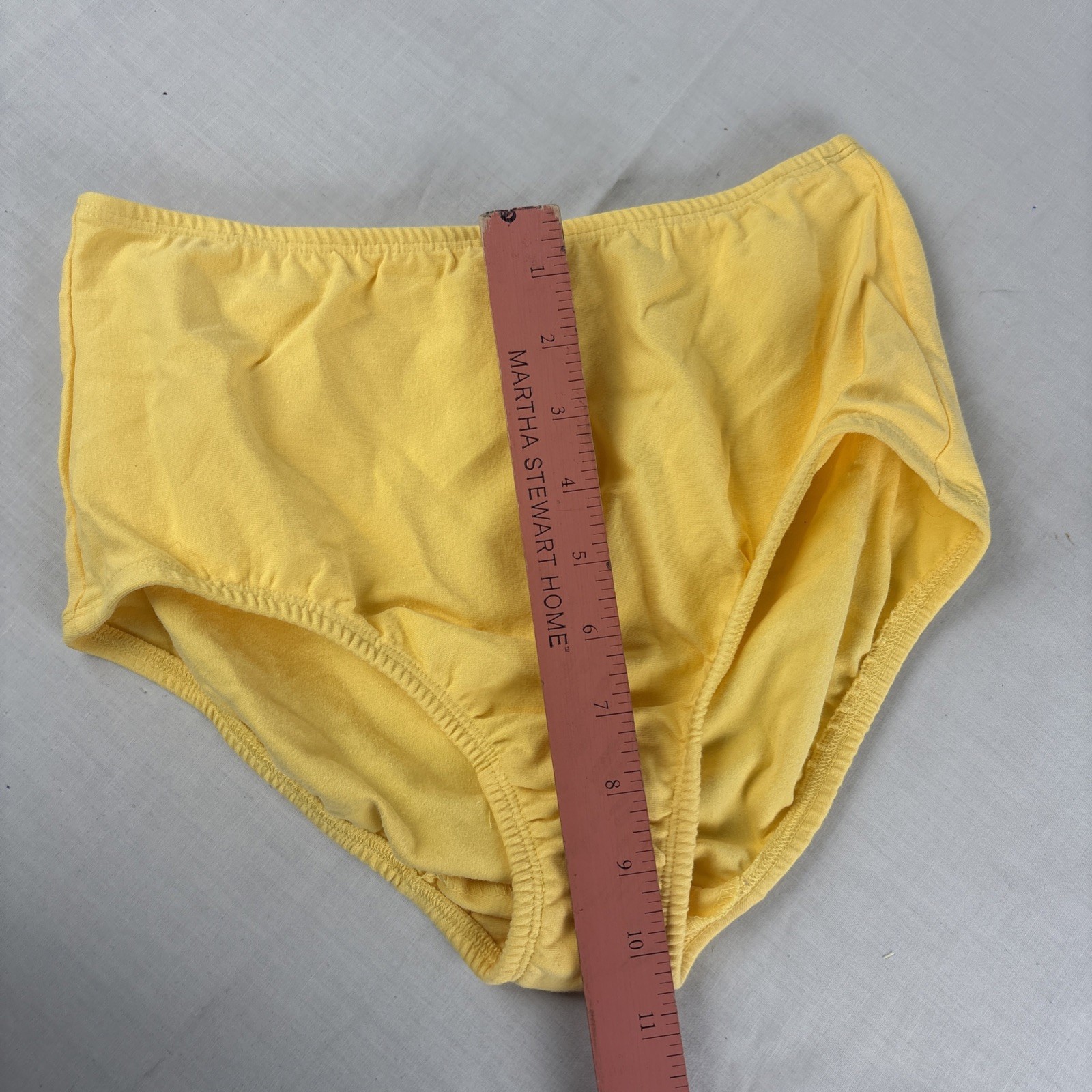 Fancy Pants Women’s Yellow Panties Size Medium Made in U.S.A. New Old Stock