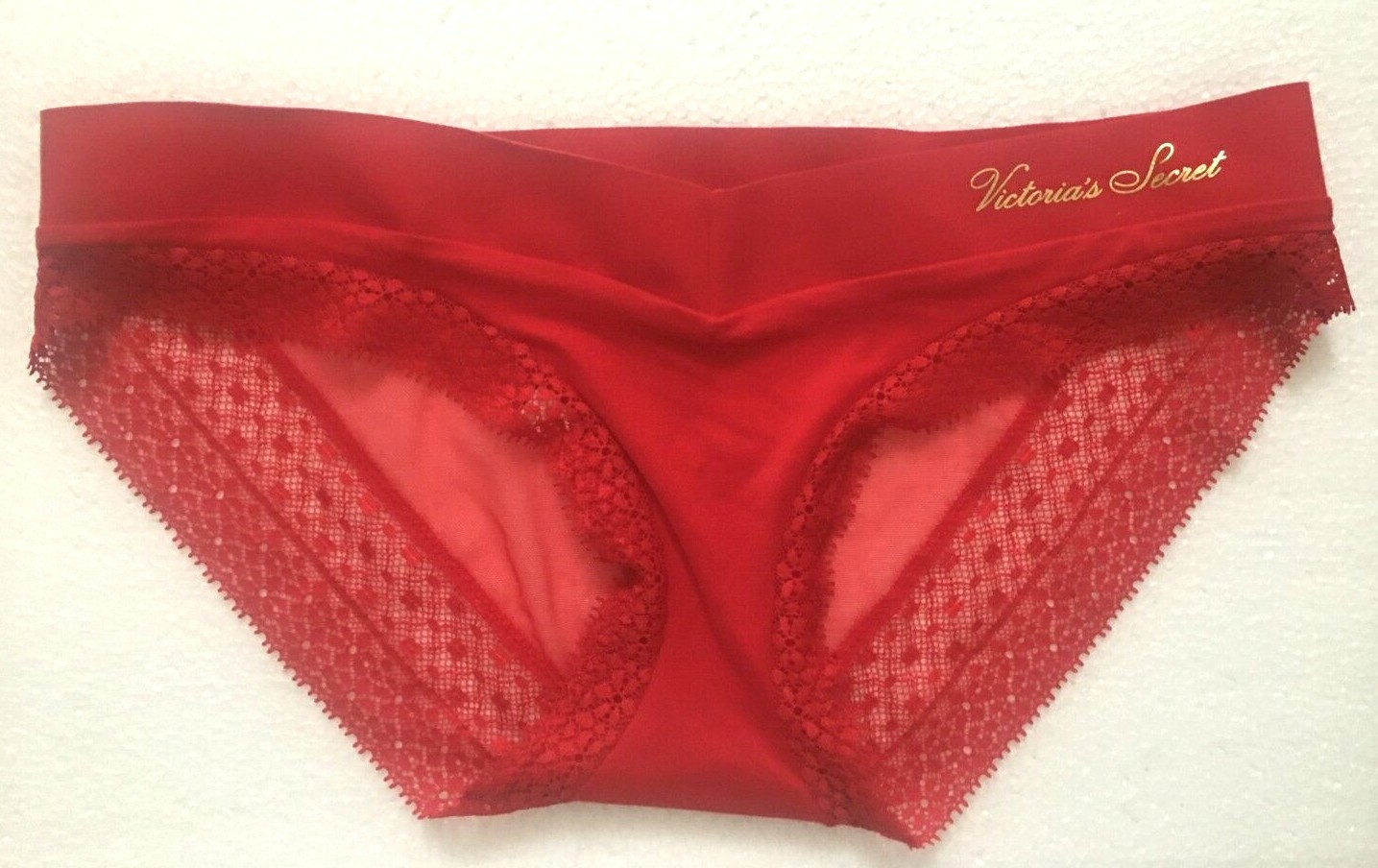 Victorias Secret Incredible Lipstick Red Bikini Panties XS Logo Waist Lace Trim