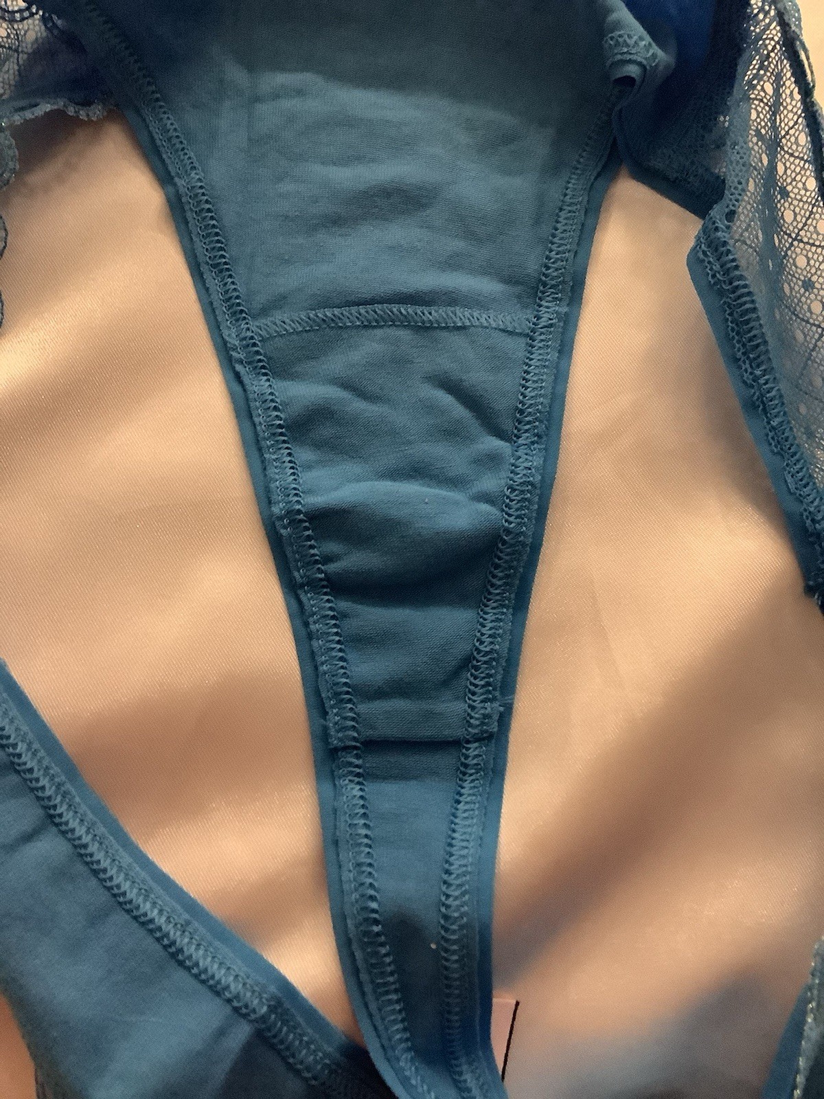 Victoria’s Secret PINK Women’s Thong Panties Blue Turquoise Lace 1pk Large