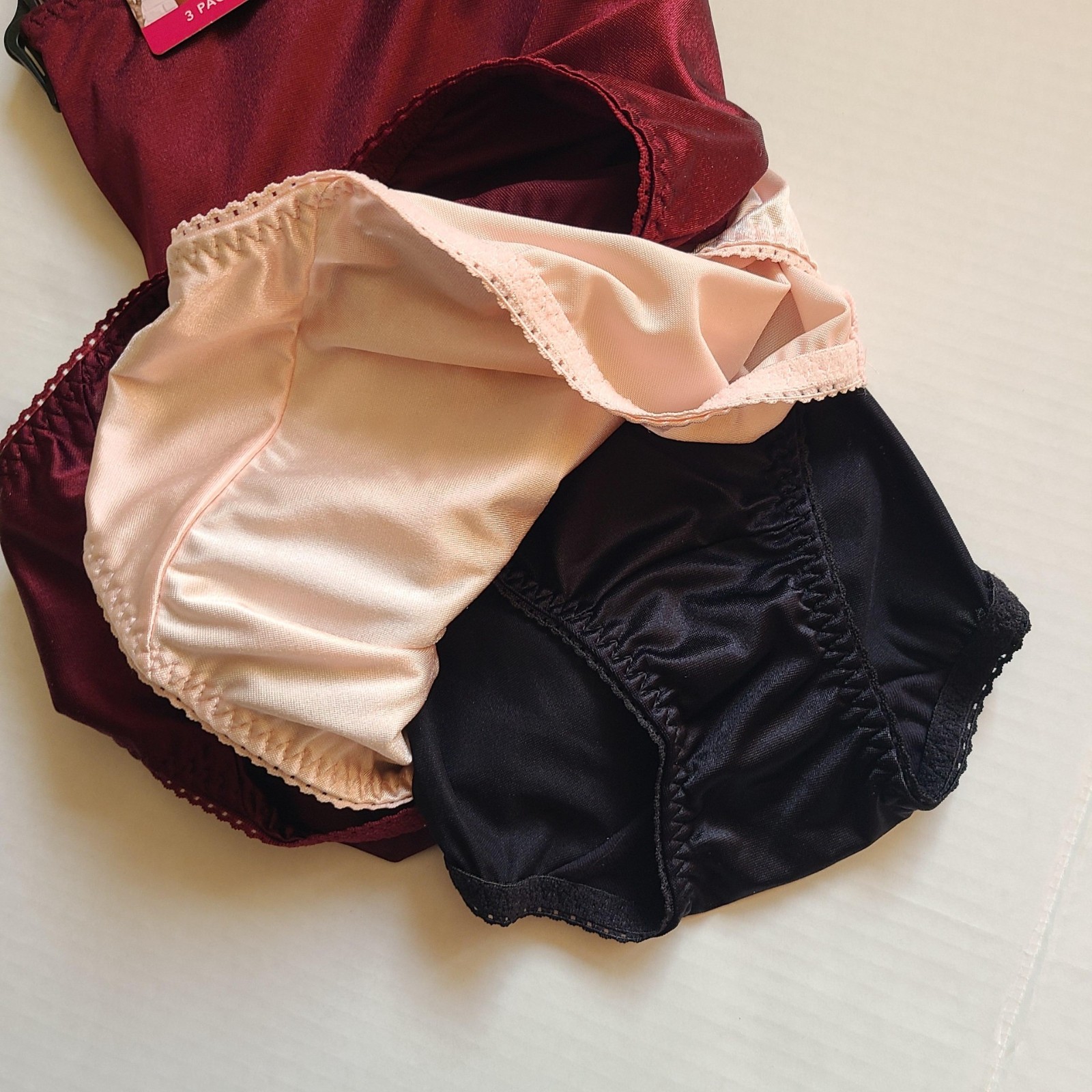 Vanity Fair Lingerie 3 Pack Brief Panties Radiant Collection Undershapes XXL 9