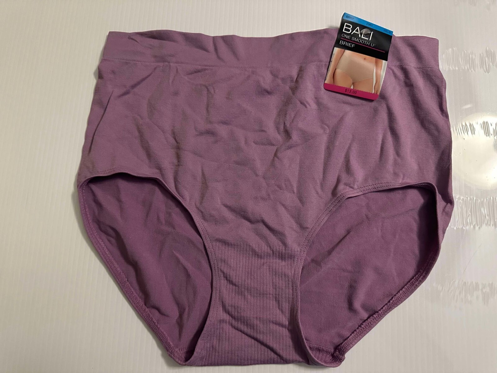 Bali ‘One Smooth U’ Brief Panties 2361 Purple 2XL/9 NWT