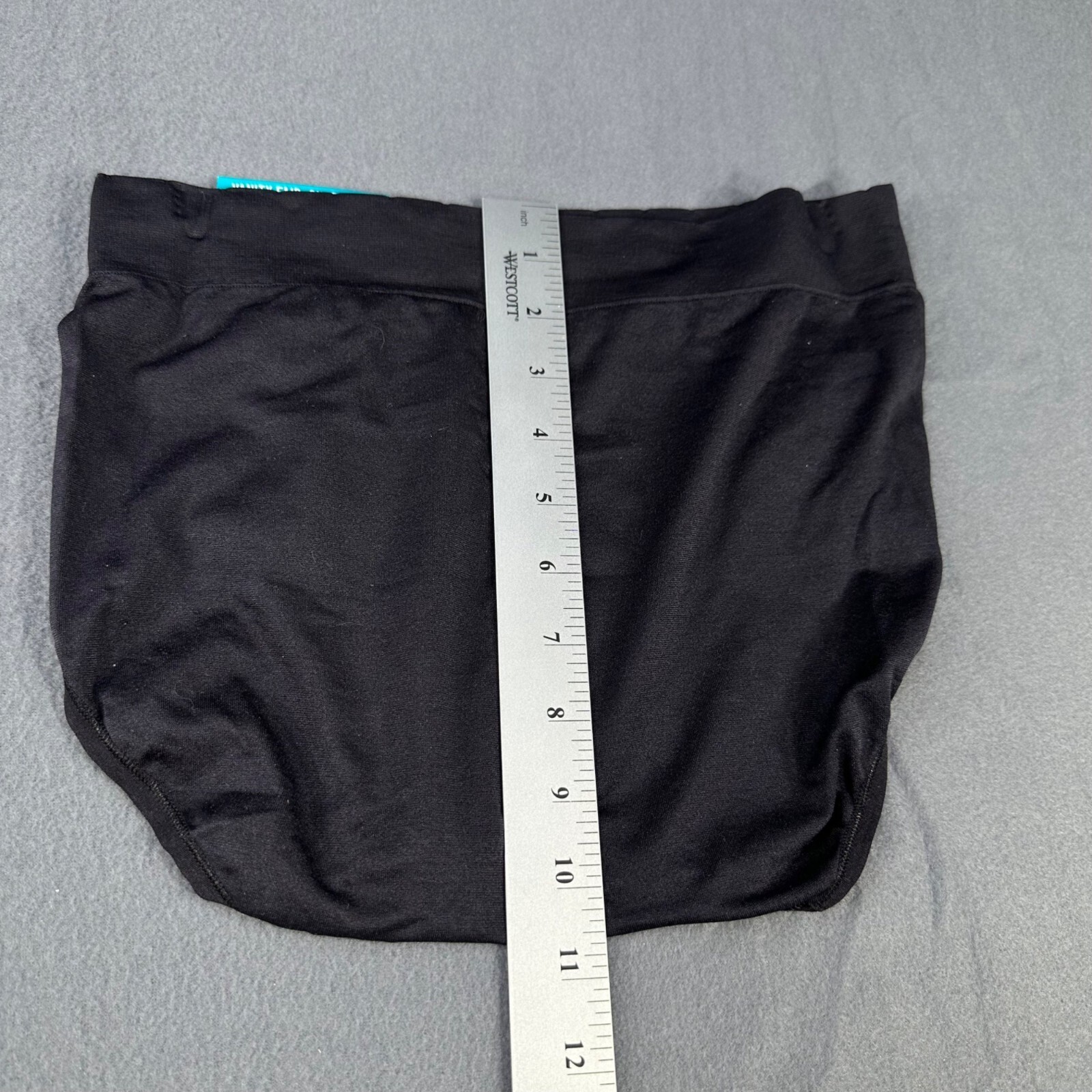 Vanity Fair Women’s Size Medium 6 Panty Brief No Show No Pinch Black New