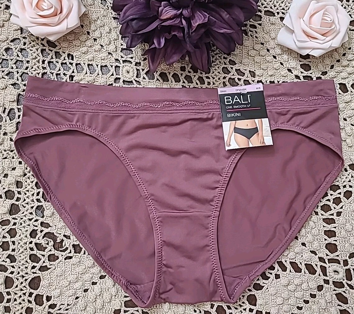BALI One Smooth U Modern Microfiber SeXy Bikini Panty DFMMBK $13.00 nwt 9/2X