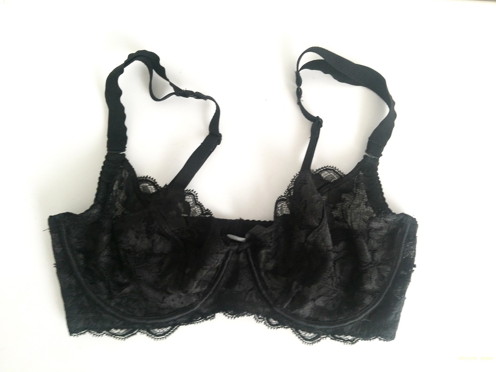 NWOT EVE’S TEMPTATION UNDERWIRE LACE BRA/PANTIES 2PC SET