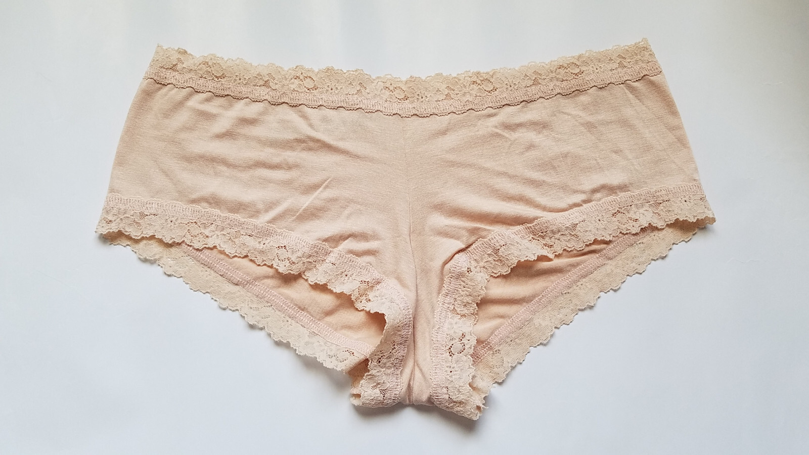 NWOT Hanky Panky Dreamease Boyshorts Panties, Chai, Size S