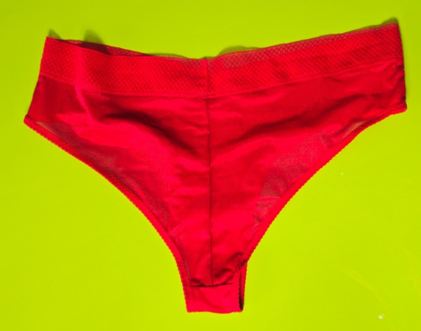 Gossard Glossies Cheeky Shorts in Red Size Small UK 10-12 FREE P&P