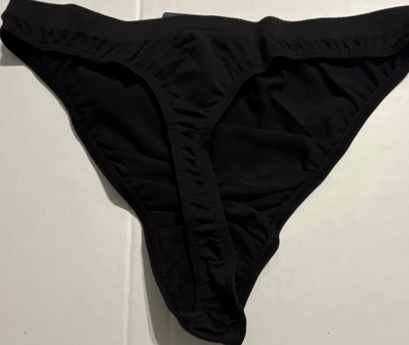 M / 6 – Hillard & Hanson Thong Panties Women Black Solid Style 58705