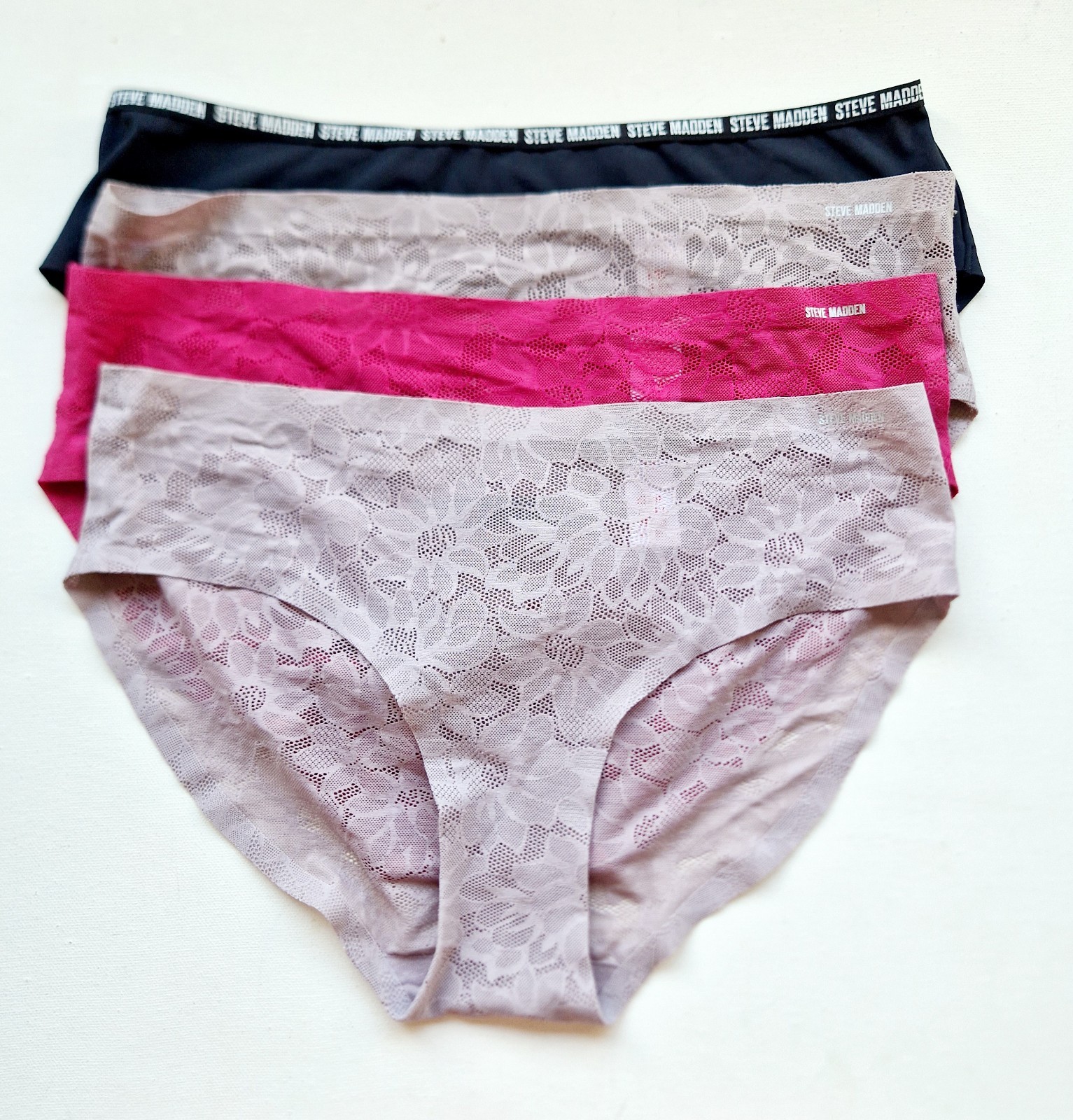 Steve Madden 4 Pack Mixed Hipster Super Soft Panties Size L New without box