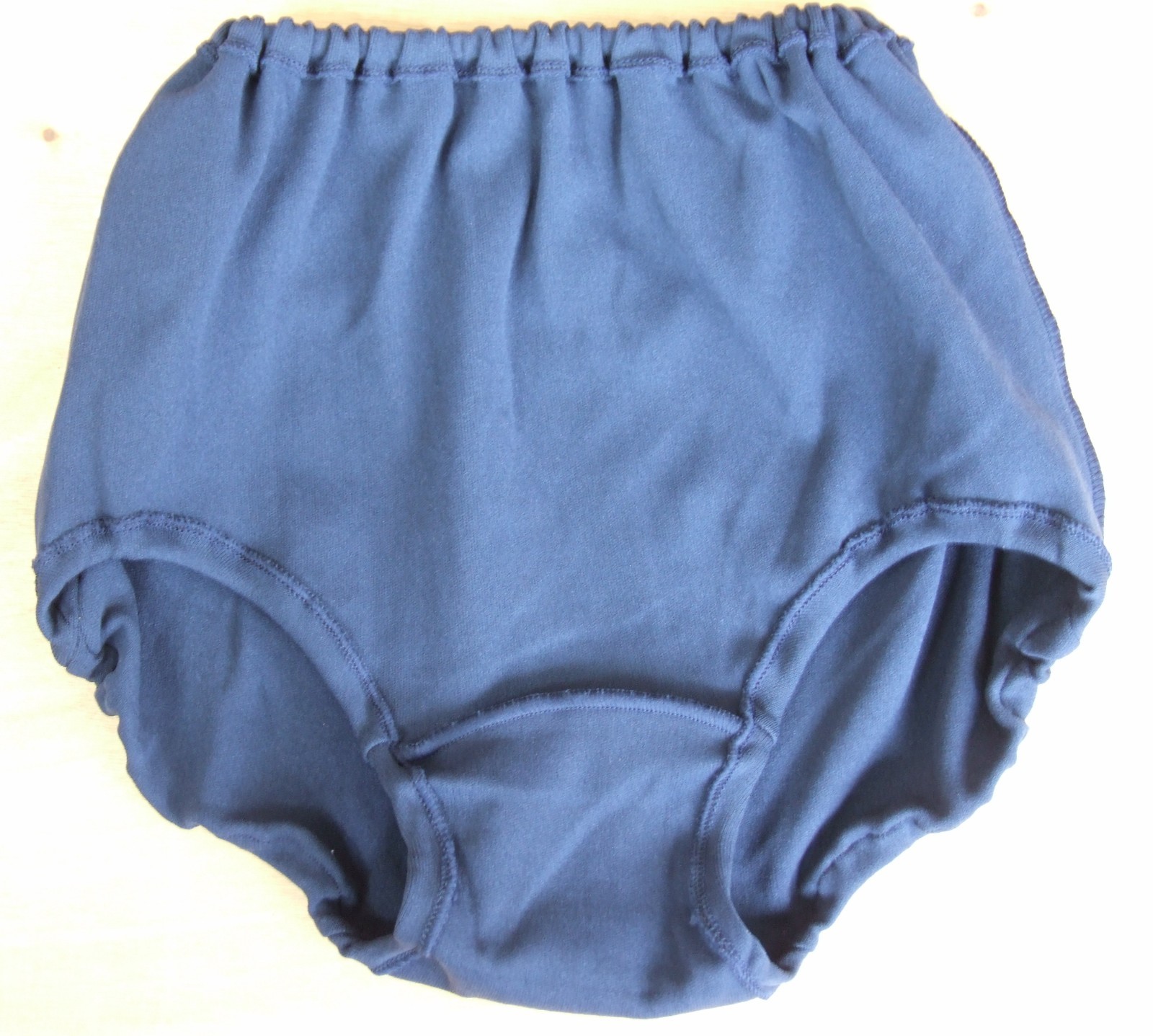 Japanese size Large Buruma Bloomers school gym knickers stretchy Nylon Blue