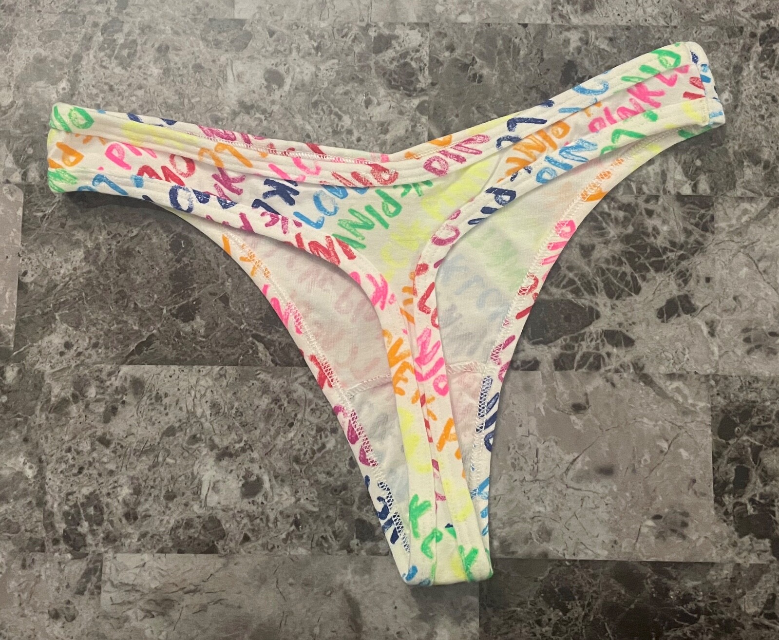 NWT VICTORIA’S SECRET PINK NEON YELLOW GREEN BLUE RAINBOW LOGO THONG PANTIES