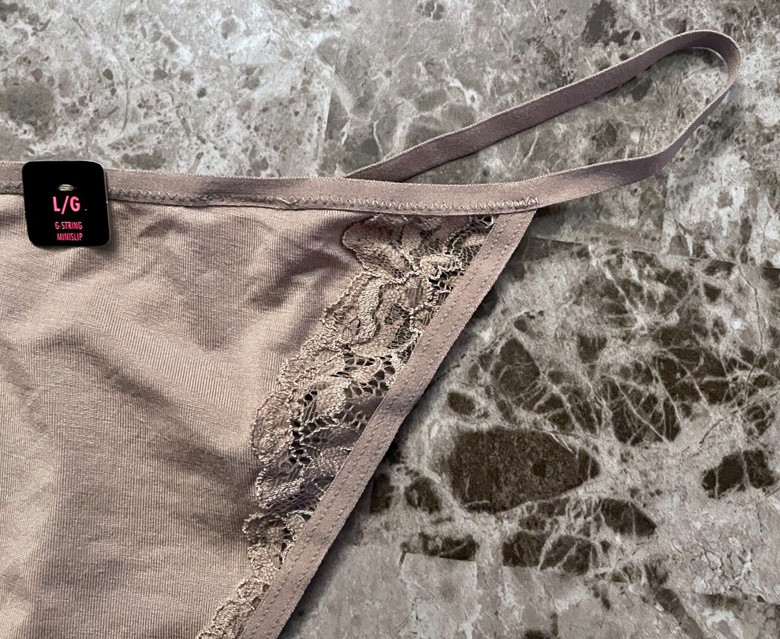 NWT LA SENZA LARGE TAUPE MODAL BLEND LACE RARE V STRING PANTIES