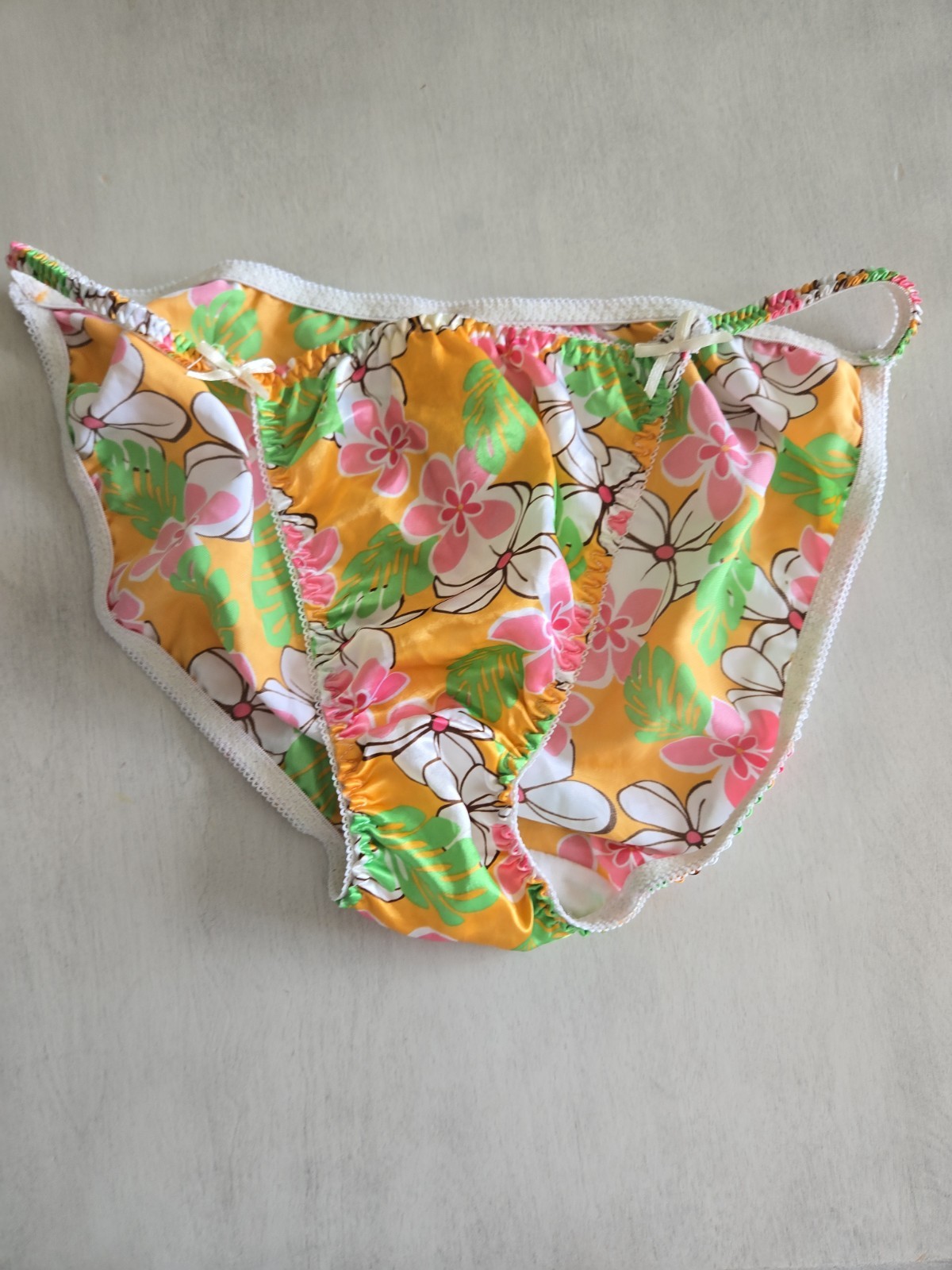 Joe Boxer String Bikini Panty Size 9