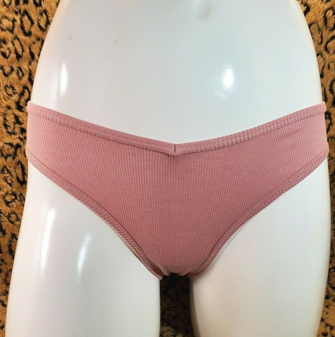 Victoria’s Secret PINK Logo Pink Pleated Bikini Panty M NWT Sexy
