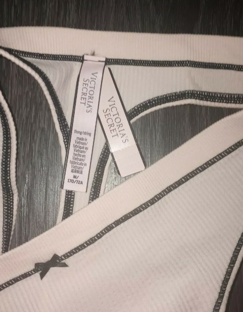 NeW Vs seamless knit ribbed thong Panty Size medium pink pop