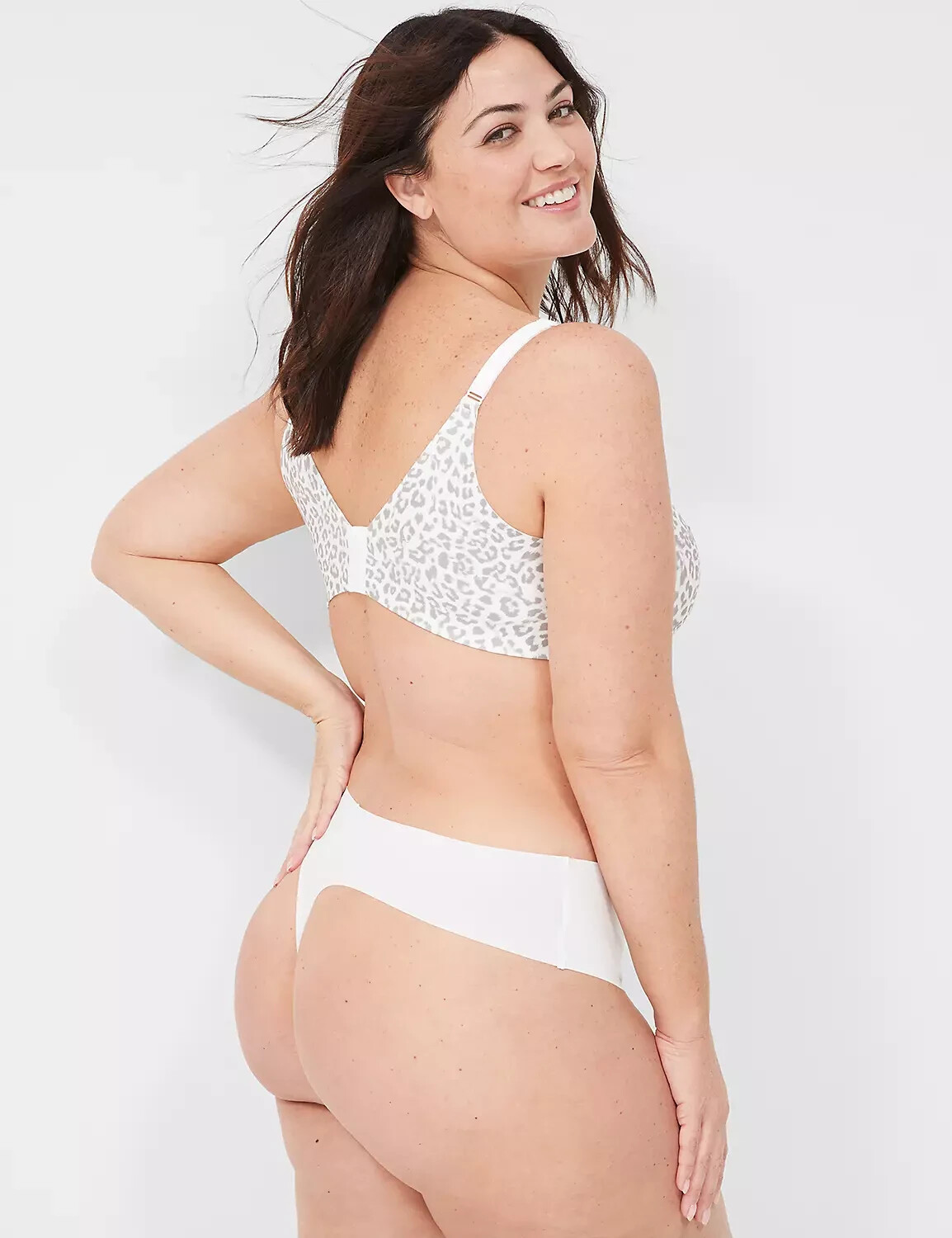 Cacique~New With Tags~White Invisible Edge Thong~Size 14-16 (XL)