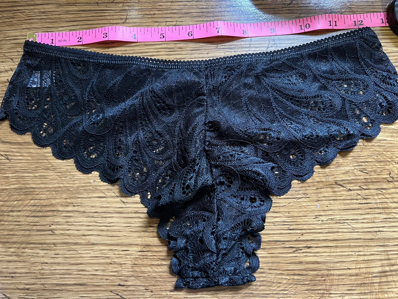 Thong Sexy Lace Trim Black Floral Print Seamless Mid Waist Panties 25-26 In.