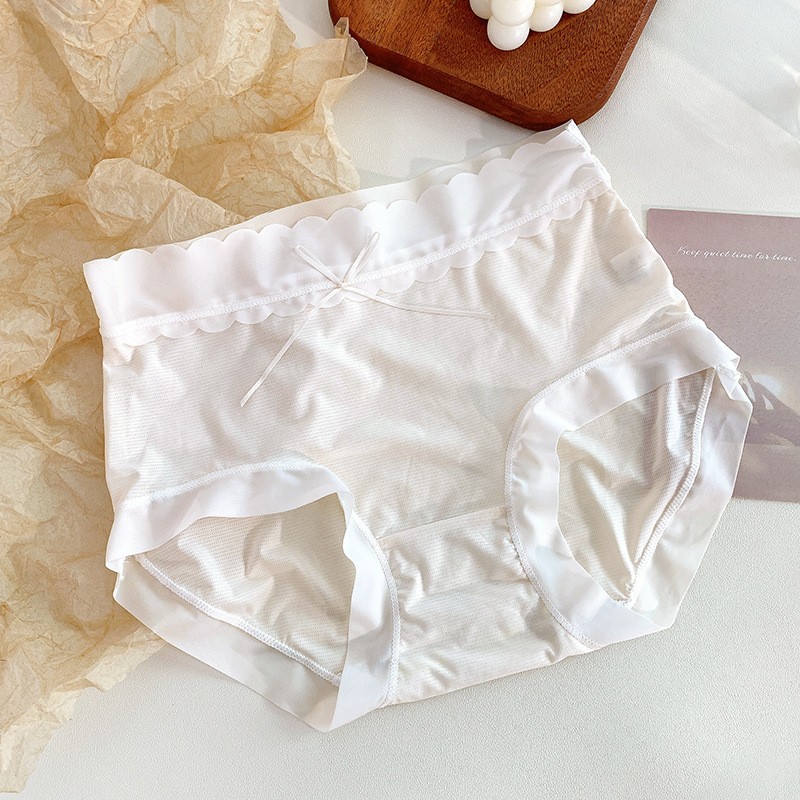 Girls Cotton Like Silk Underpants Antibacterial Moisture Wicking Ladies Panties