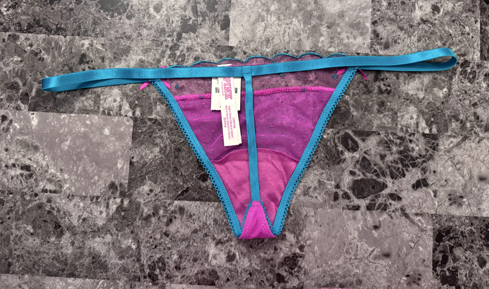 NWT VICTORIA’S SECRET PINK DOTTED MESH TEAL GLITTER POLKA DOT V STRING PANTIES