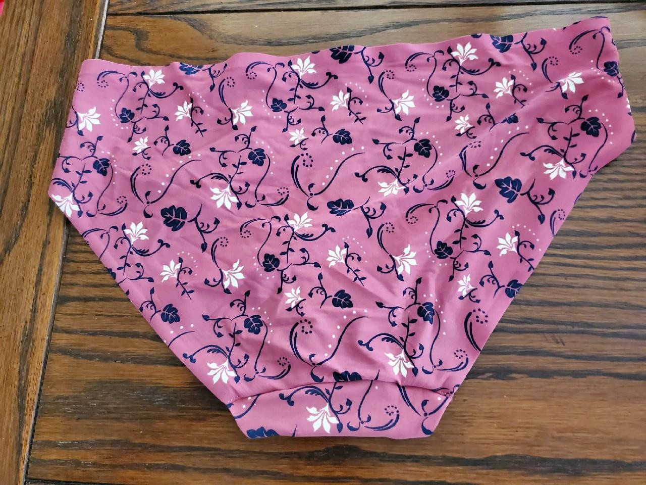 NWT TC EDGE WONDERFUL EDGE MODERN HIPSTER PANTIES a4-113 SCROLLSTEM XL