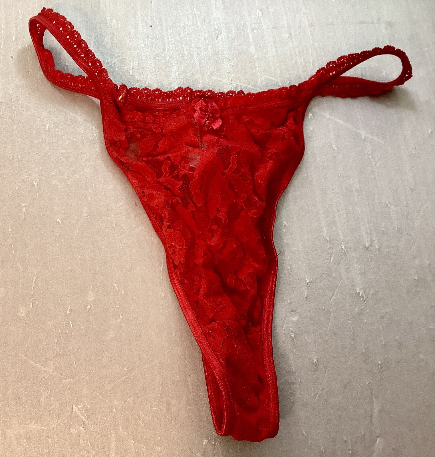 Women Vintage Panties Thongs Secret Treasures Size 7(L.) Red Fishnet Floral