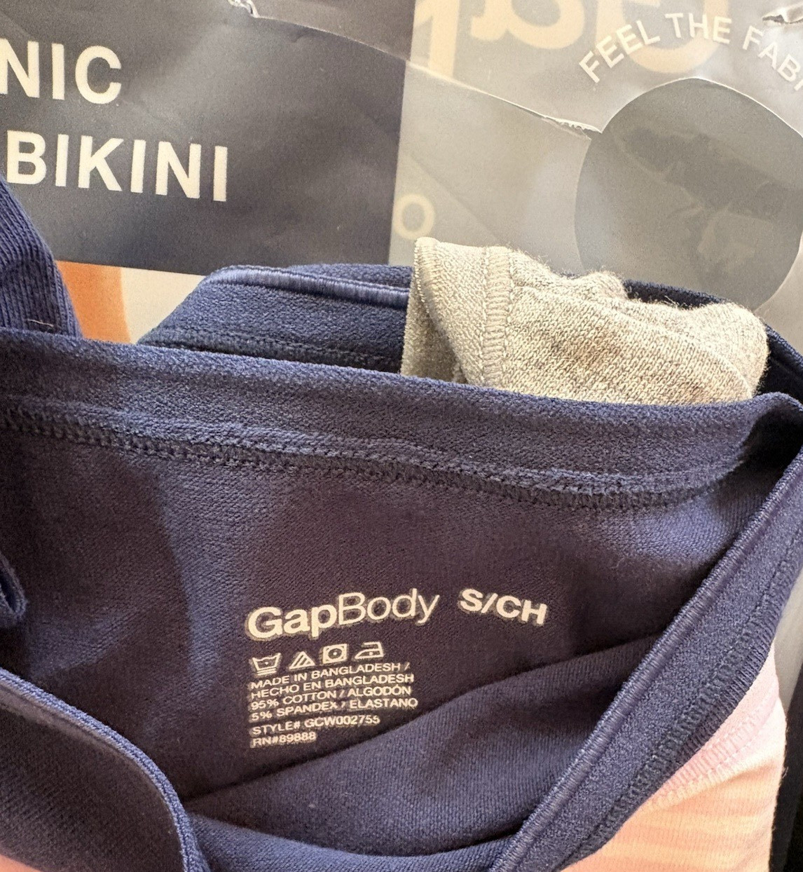 GapBody Bikini Panties Lot of 8 Size S Mixed Colors/Patterns New Damaged Pkgs