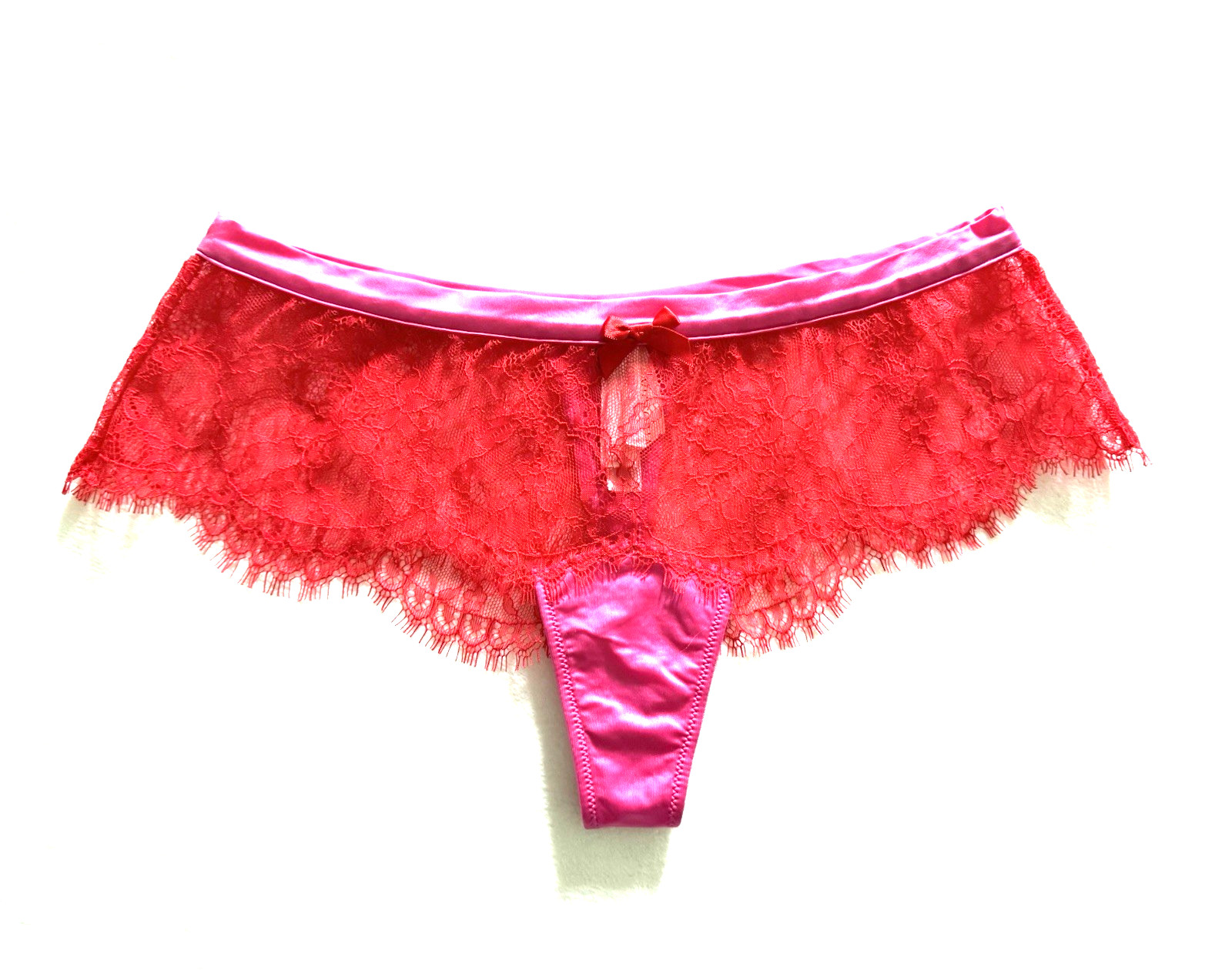 Victoria’s Secret Hiphugger Pink/Red, size Small, New
