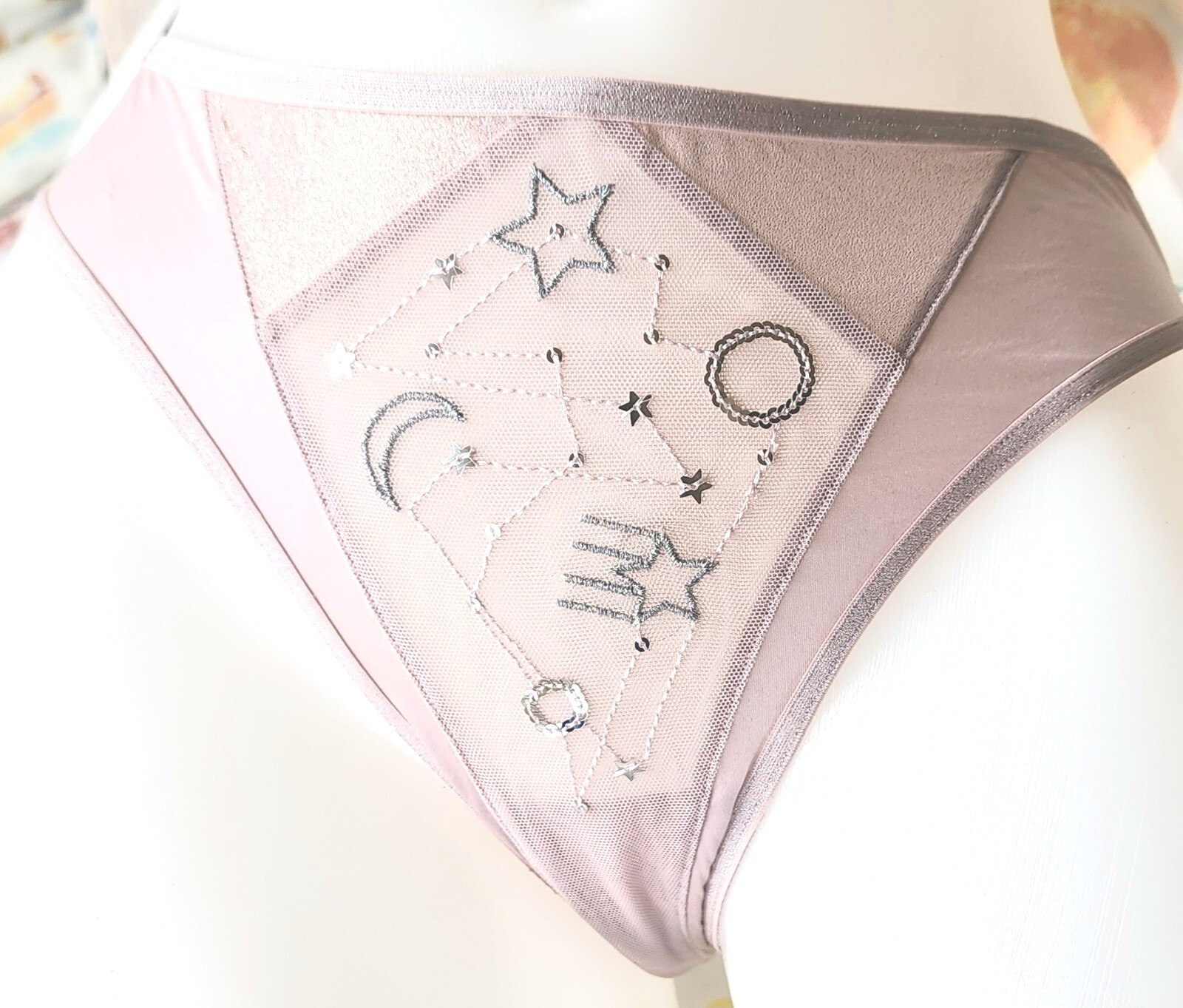 Victorias secret L Rare Vintage Rose Sequin 🌟 Stars Satin String Thong Panty