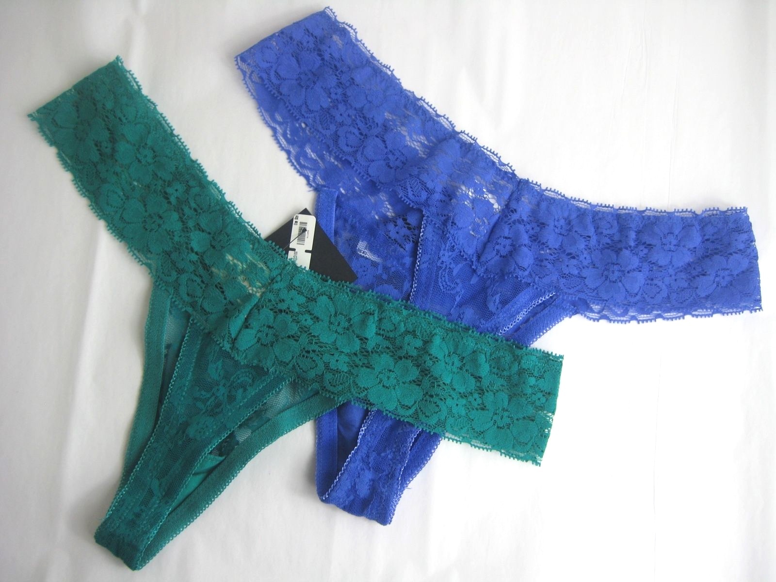 NWT FRANCESCA’S COLLECTION LACE THONGS BLUE/GREEN ONE SIZE FITS ALL *