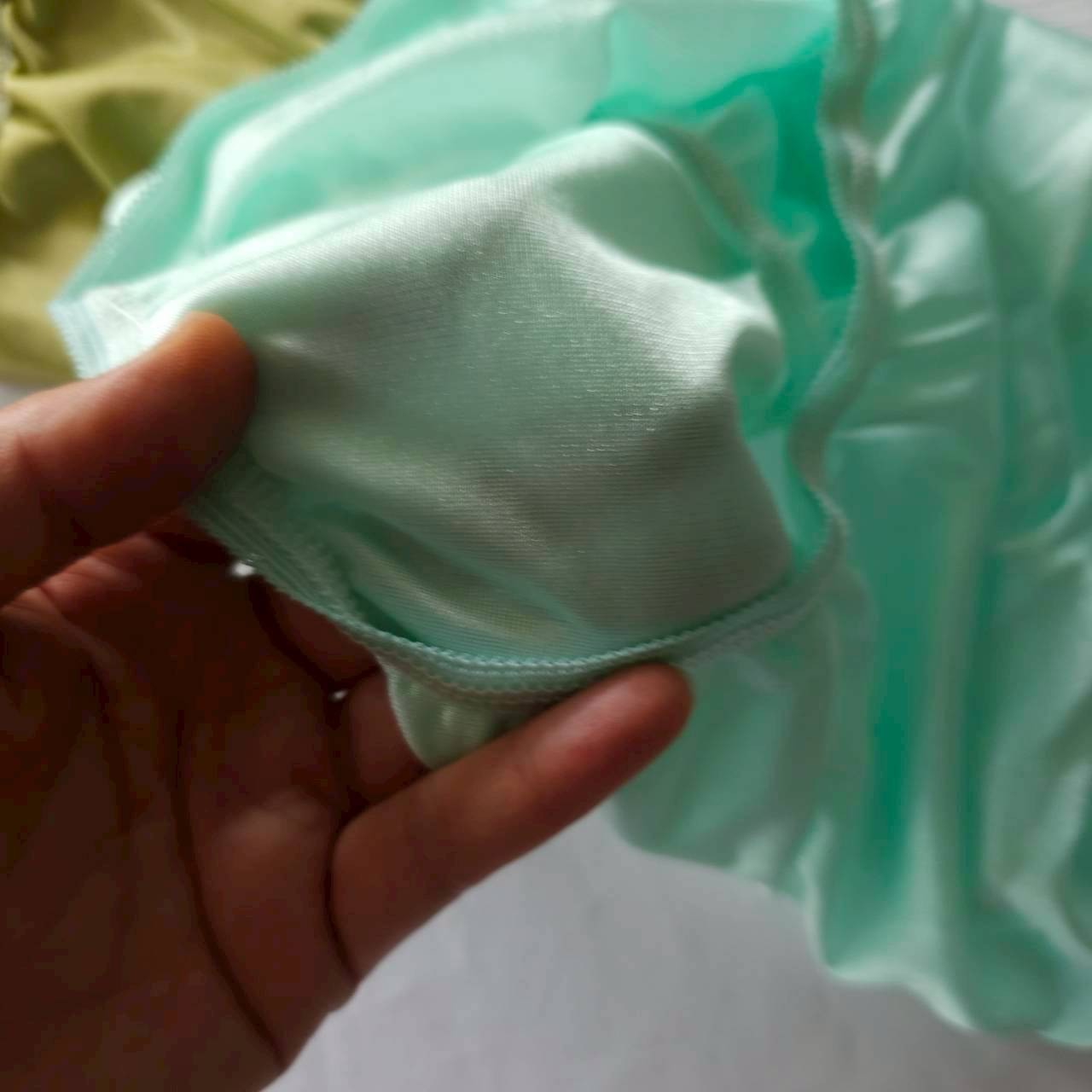 6pcs Bikini Women Underwear Light Nylon Panties Soft Briefs Hip 38″-42″ XL/Green