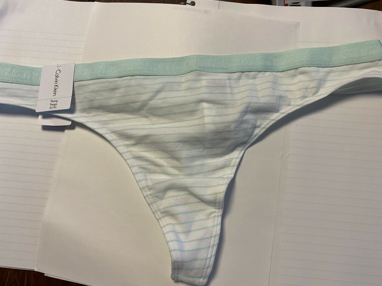 Calvin Klein Women’s CAROUSEL THONG D1617 Holiday SALE!! NEW with TAGS