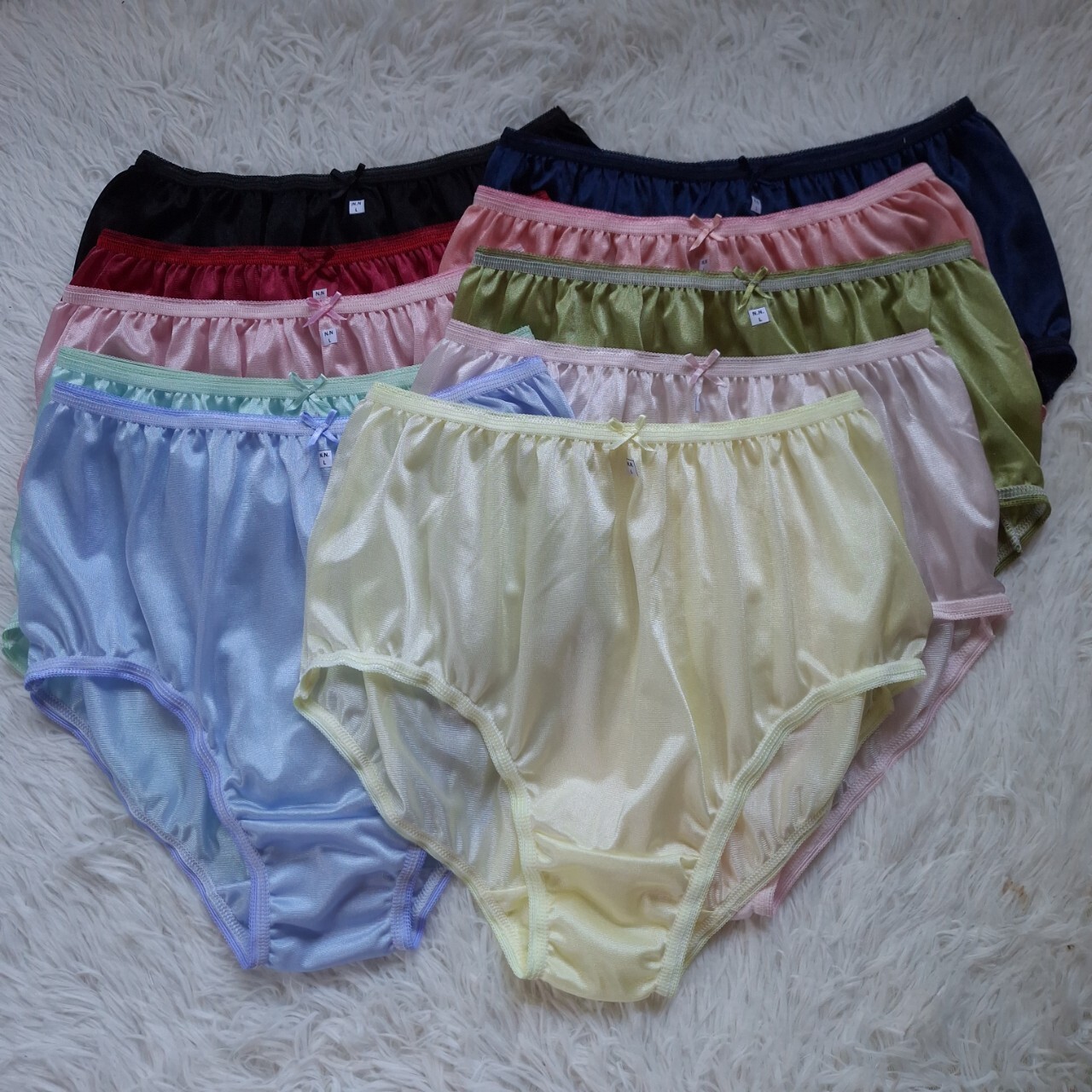 12 Nylon Panties Underwear Unisex Silky Soft Smooth Full Briefs Waist 30″-36″ L