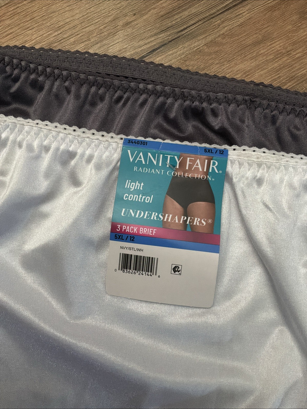 2 PR Vanity Fair Radiant LightControl Dark Gray/Star White 5XL/12 *3440301* NWT