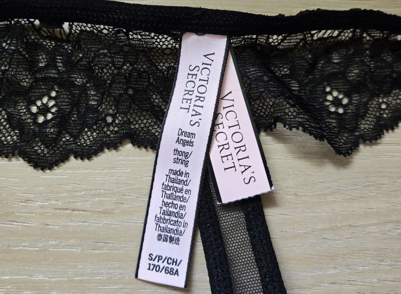 NWT Victoria’s Secret Dream Angels Red Plaid Satin Lace Thong String Panties S