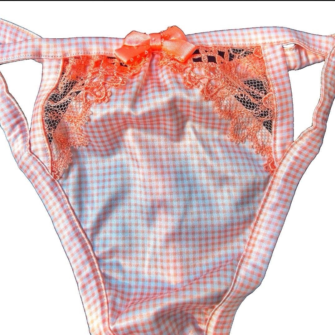 Victoria’s secret For Love & Lemons Zoe Gingham Thong Panty L( 275) NIP