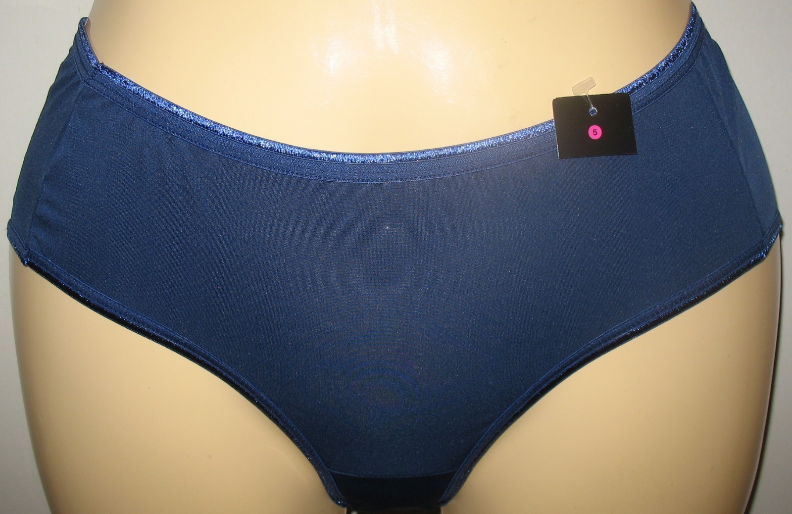 THE BEST FITTING PANTY IN THE WORLD – NEW – SM / 5 – NAVY POLY STRETCH PANTY
