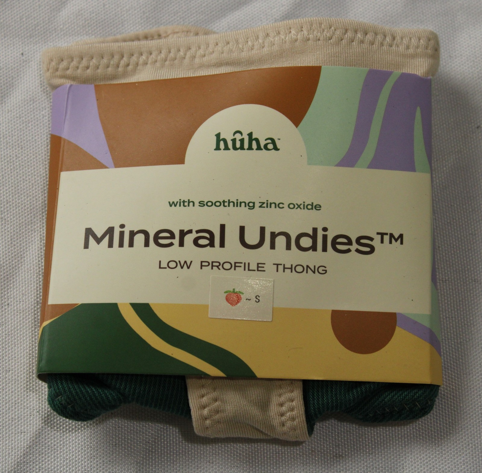 Huha Women’s Low Profile Super-Sleek Low-Mid Rise Thong NN7 Beige Small NWT