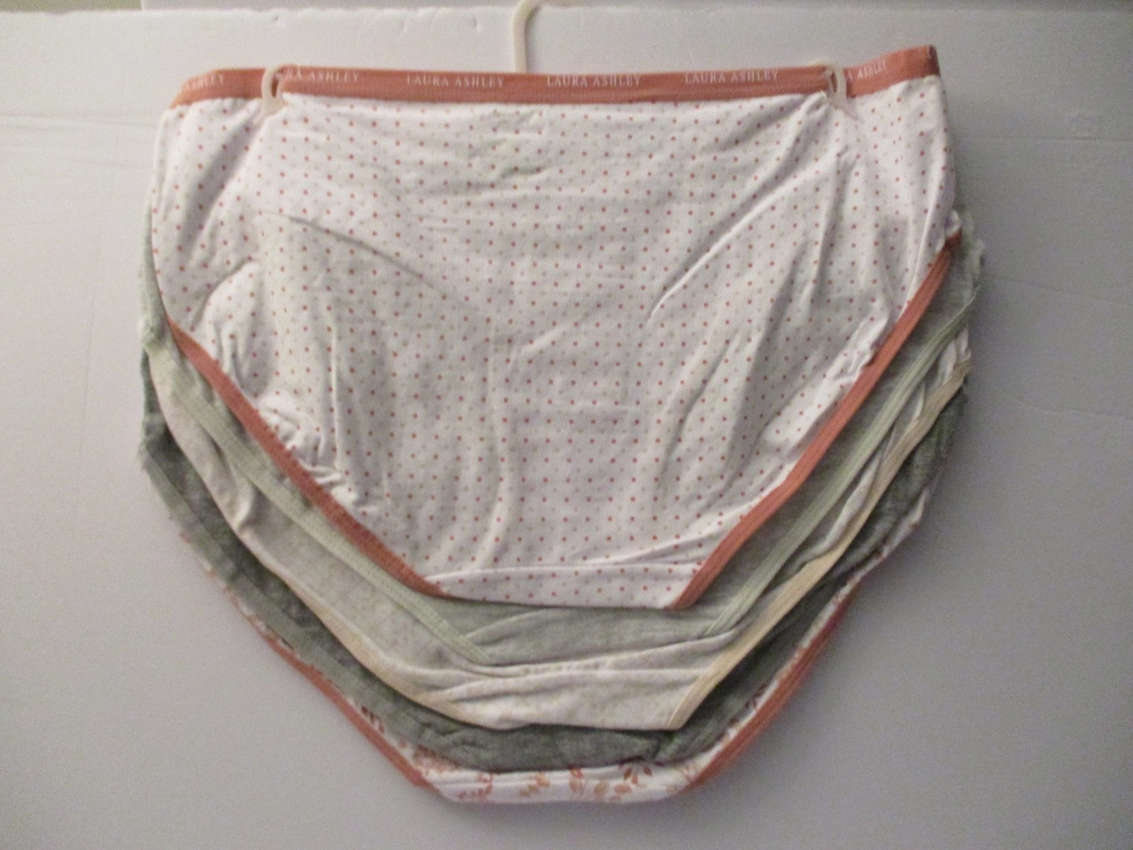 Laura Ashley Women’s cotton stretch Hipster panties 5-Pair size Large LS9540