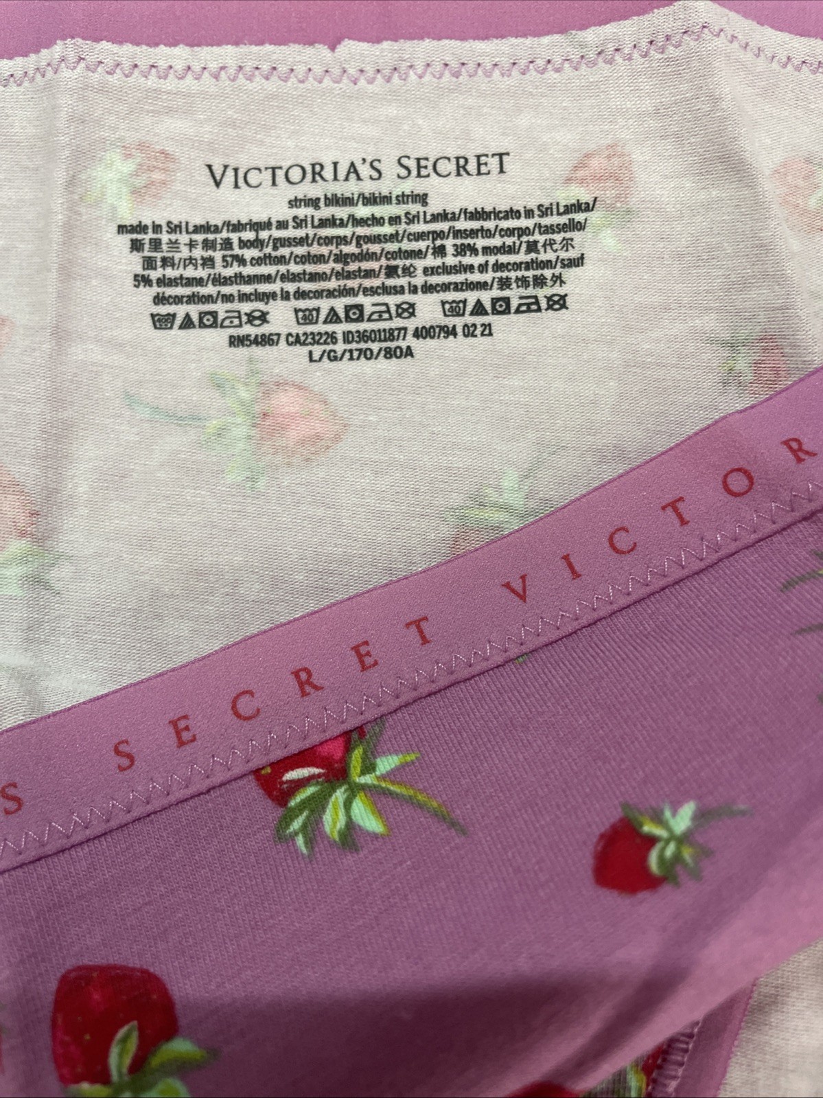 NEW 2021 Victoria’s Secret Signature Cotton String Bikini Panties L Strawberries