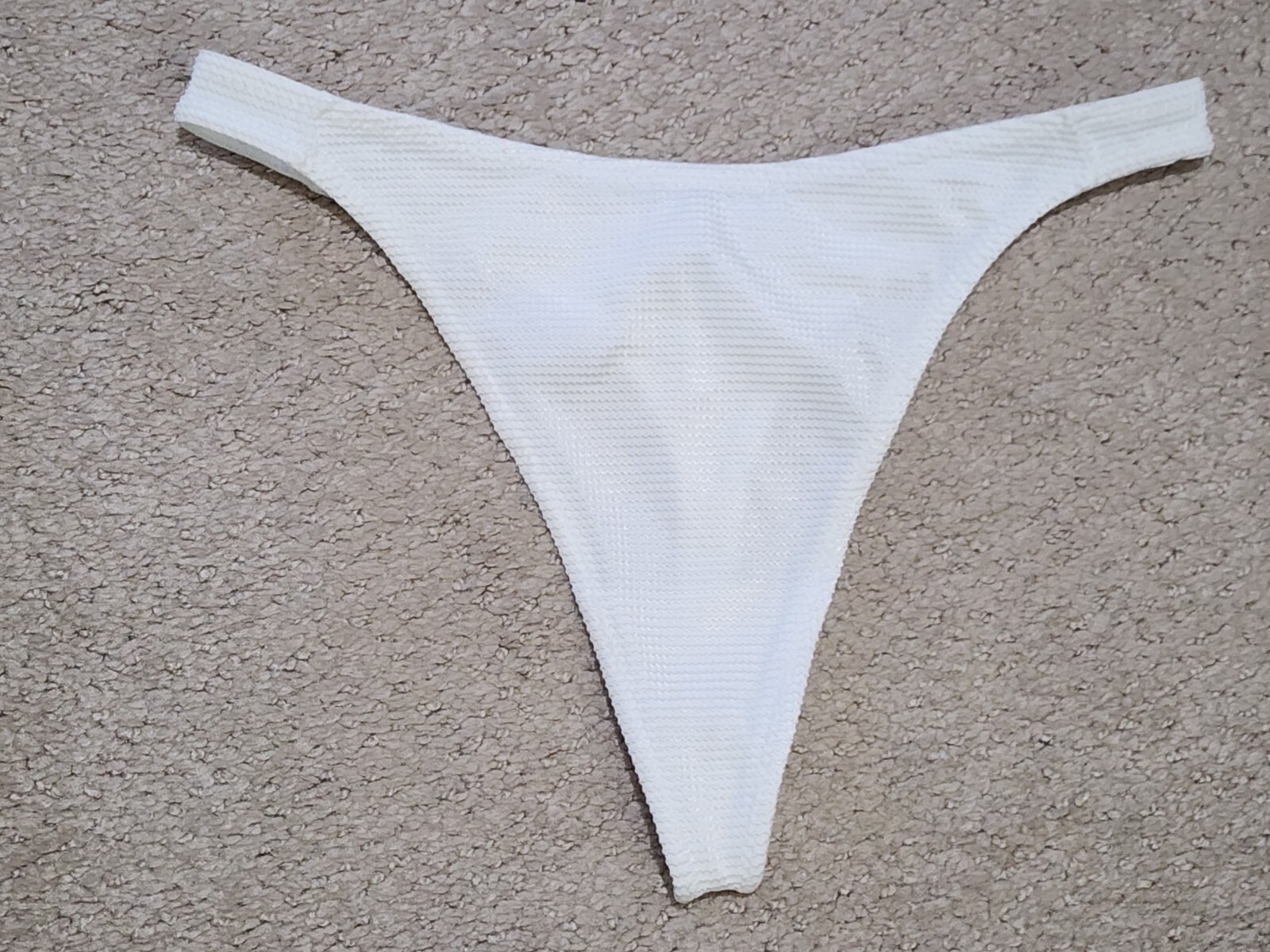 Lily Of France Textured White Thong 3042 Women’s Size Small
