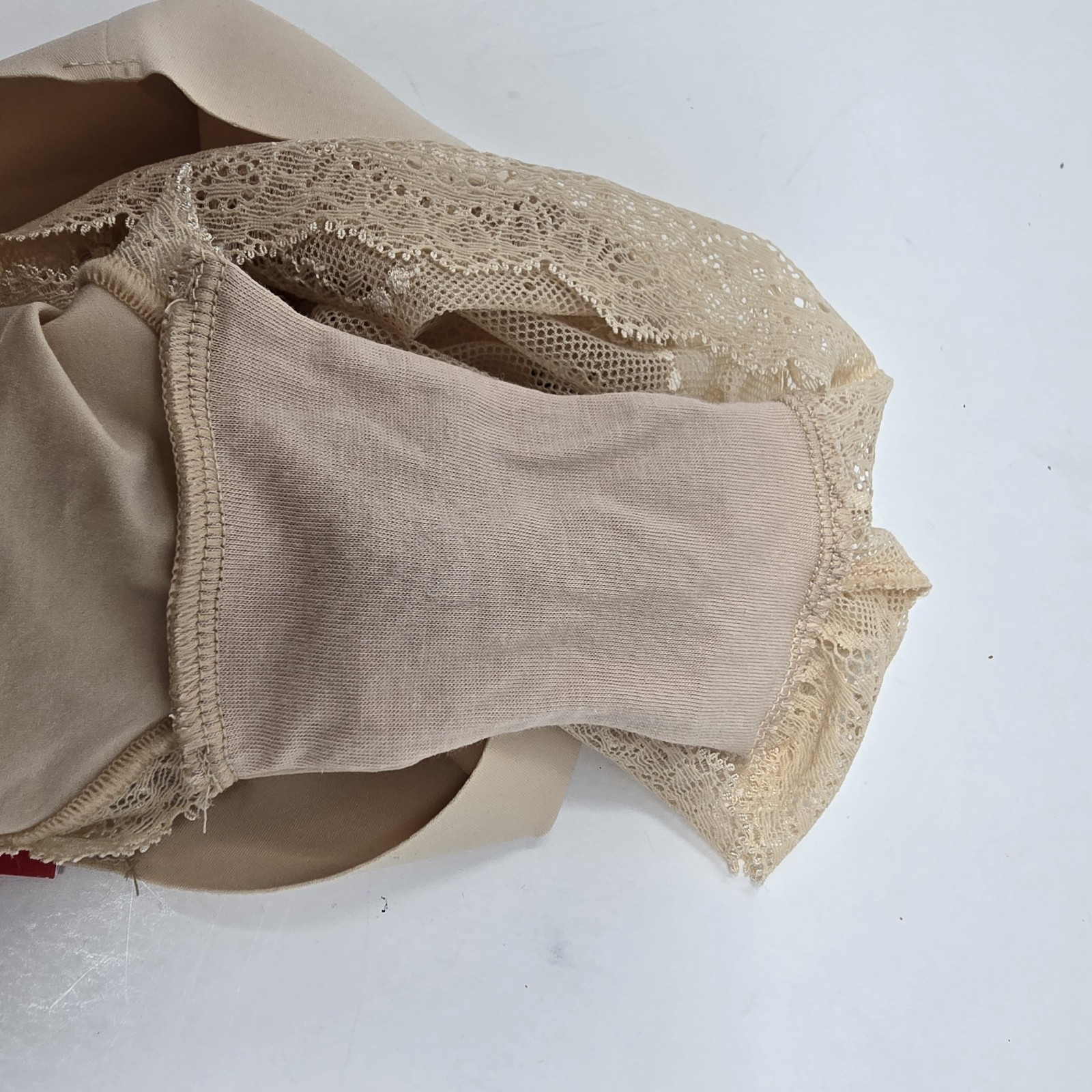 SPANX Womens XS Soft Nude Undie-tectable Lace Hi-Hipster SP0515 Panty