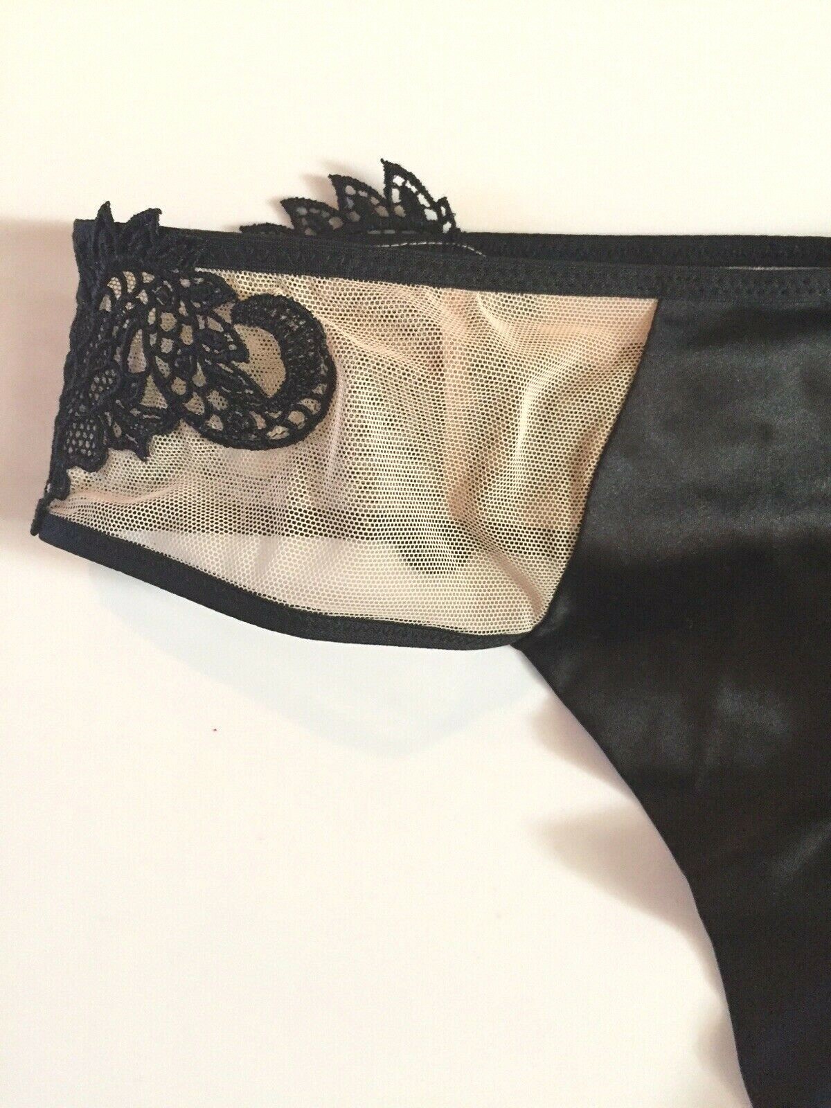 Victorias Secret Black Dragon Applique Cheeky Panties Size M Mesh Split Back NWT