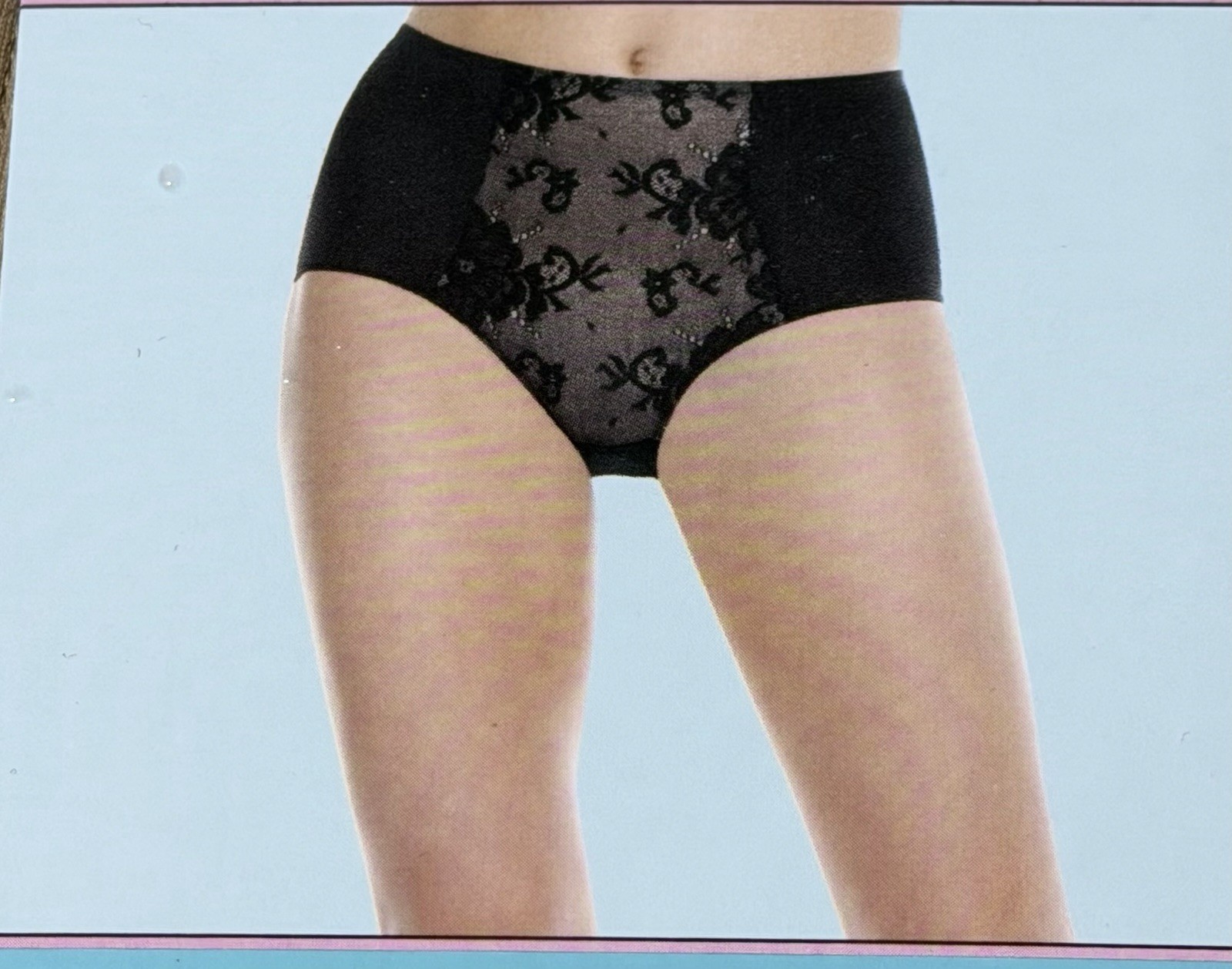 Spanx by Sara Blakely Lace Panty Women’s Large Nude Super Slimming Level