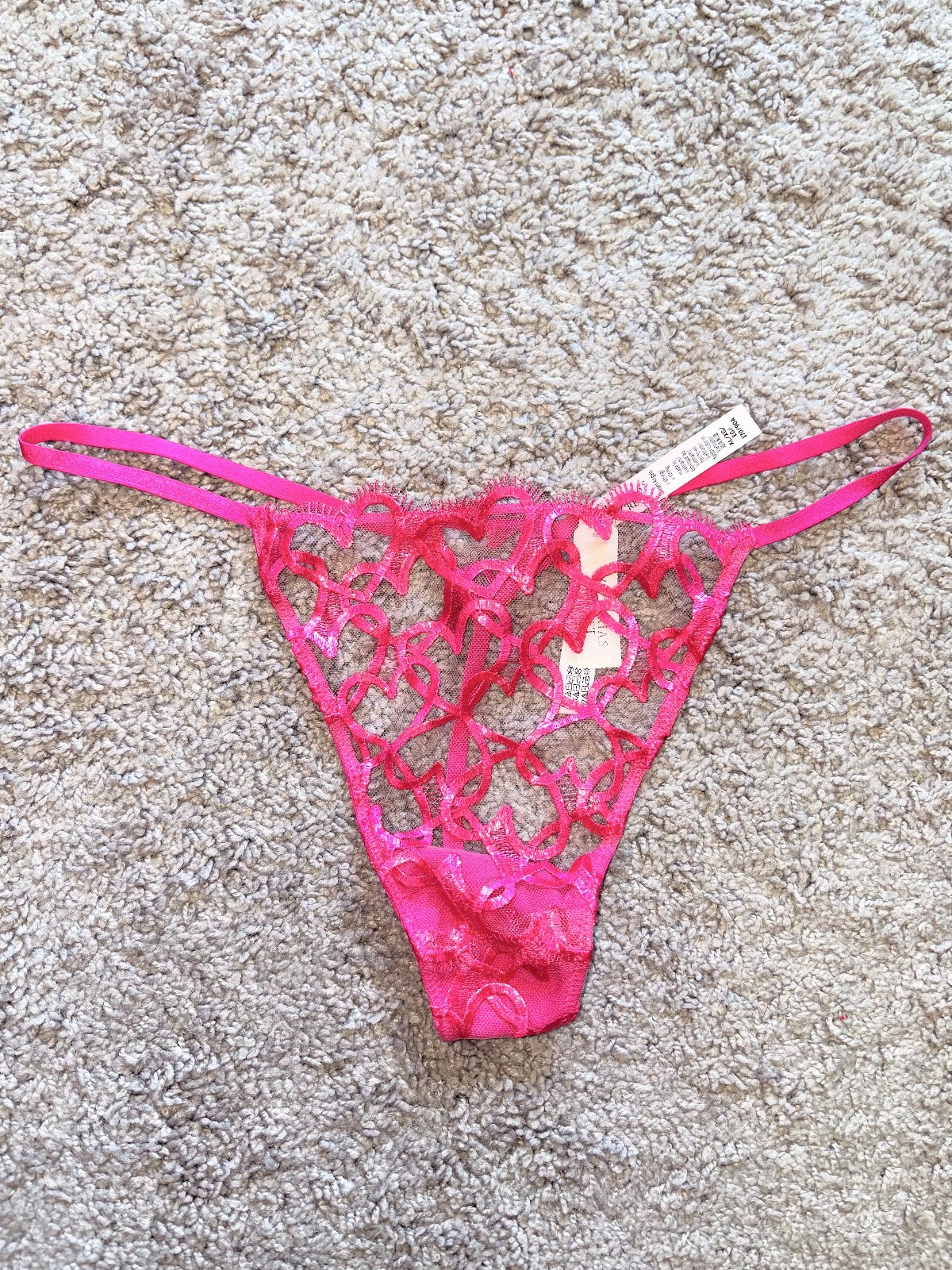 NWT VICTORIA’S SECRET SHINY HEARTS DREAM ANGELS V-STRING THONG PANTY – XL